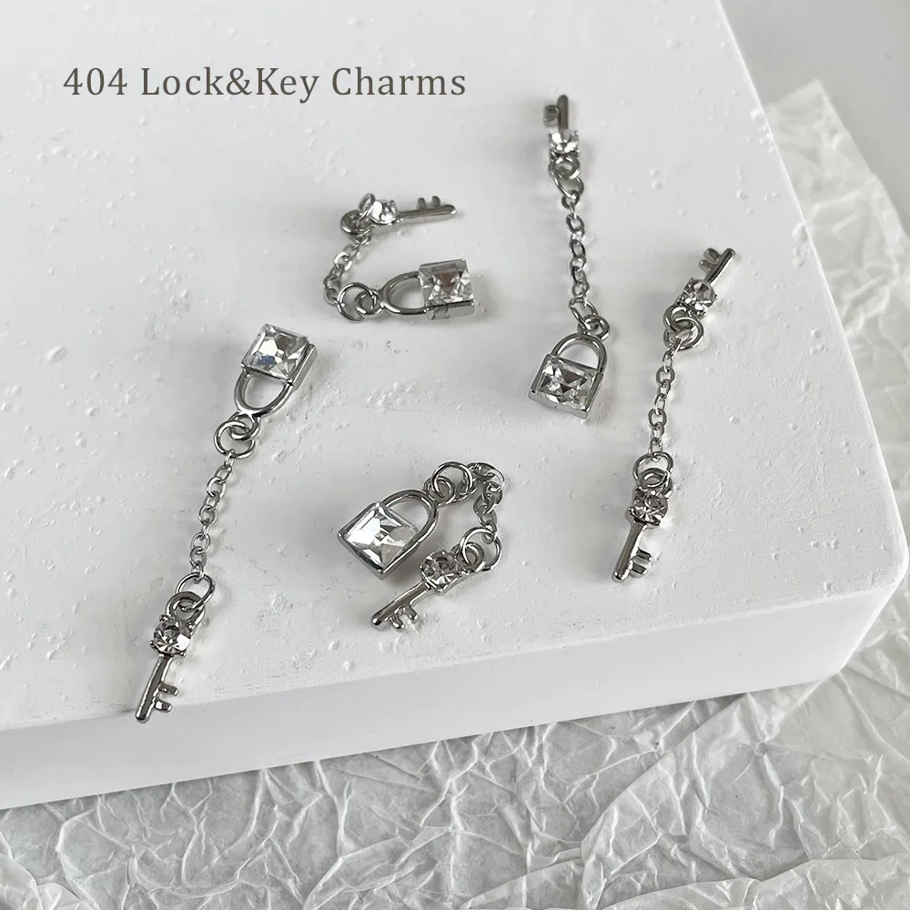 -Kismet Couple- Unique Design Charms Niche Chrome Silver Jewel Lock & Key Dual Side Pendants Alloy Nail Tip UV Polish Allure 404
-Kismet Couple- Unique Design Charms Niche Chrome Silver Jewel Lock & Key Dual Side Pendants Alloy Nail Tip UV Polish Allure 404