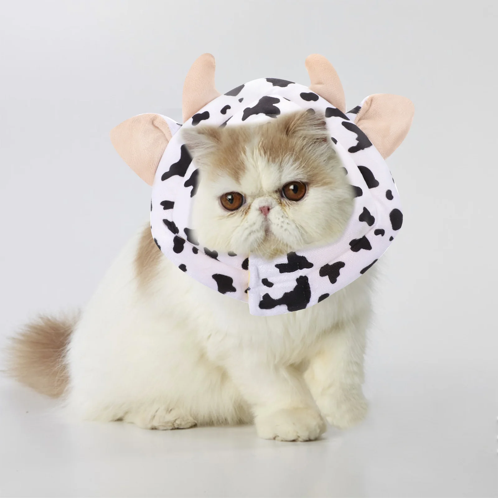 Cat Neck Cone Collar Cow Shape Soft Washable Pet Recovery Gear For Dogs Cats Post Surgery Healing Anti-Lick Bite
Cat Neck Cone Collar Cow Shape Soft Washable Pet Recovery Gear For Dogs Cats Post Surgery Healing Anti-Lick Bite