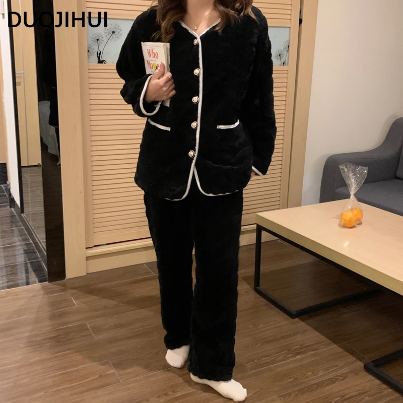 DUOJIHUI Two Piece Classic Solid Color Casual Pajamas for Women Chicly Button Cardigan Basic Pant Loose Home Female Pajamas Set
DUOJIHUI Two Piece Classic Solid Color Casual Pajamas for Women Chicly Button Cardigan Basic Pant Loose Home Female Pajamas Set