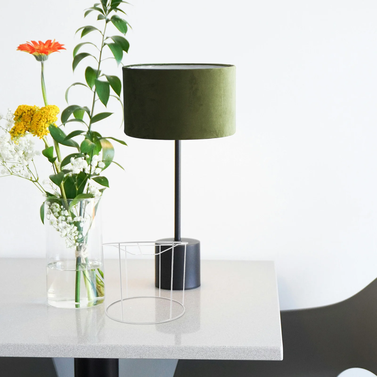 28X28X21.8Cm Round Lampshade Frame Iron Wire Cage For Diy Lighting Projects Home Wedding Decor E27 Socket Table Lamp Shade
28X28X21.8Cm Round Lampshade Frame Iron Wire Cage For Diy Lighting Projects Home Wedding Decor E27 Socket Table Lamp Shade