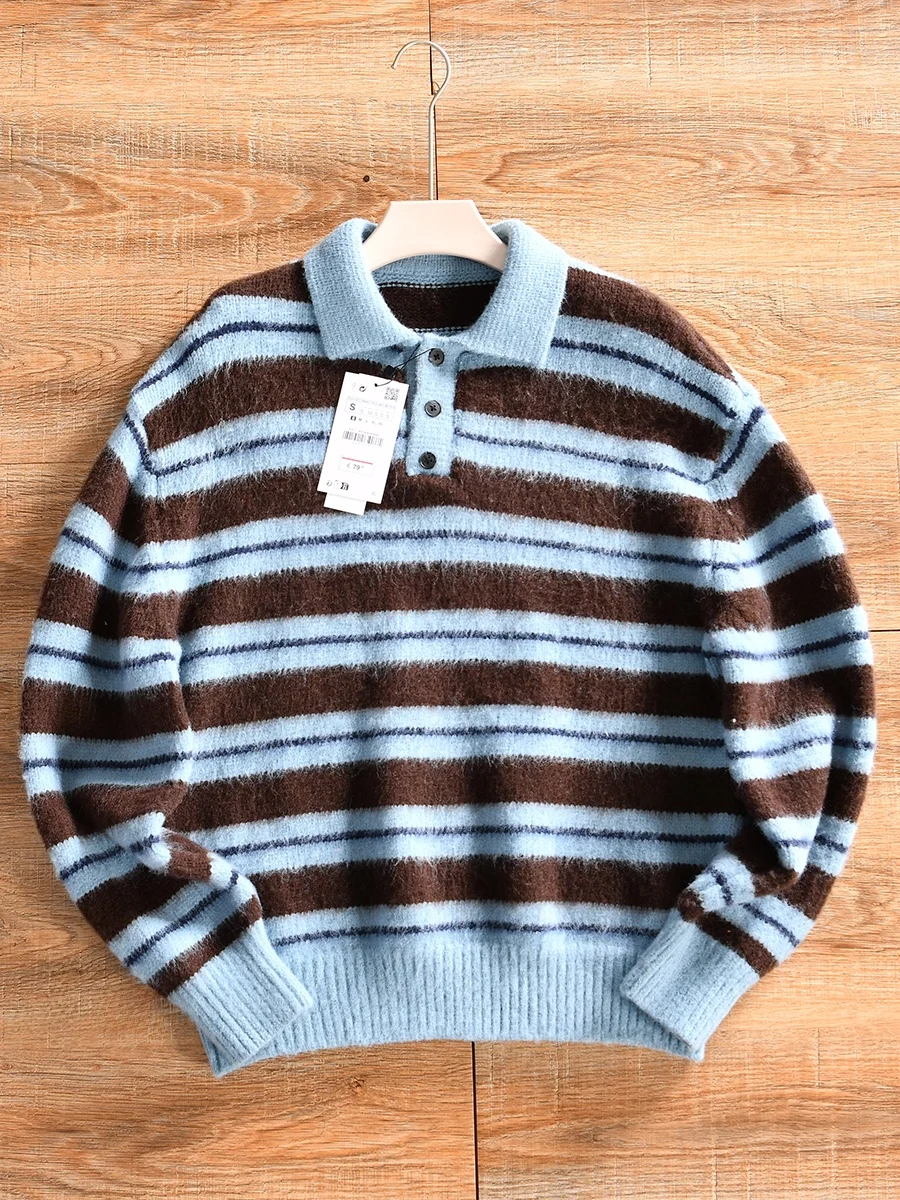 Loose Fit Knitted Stripe Sweater for Men Casual Youthful Style Winter Collection Turn-down Collar Lazy Style Trendy Fashion
Loose Fit Knitted Stripe Sweater for Men Casual Youthful Style Winter Collection Turn-down Collar Lazy Style Trendy Fashion