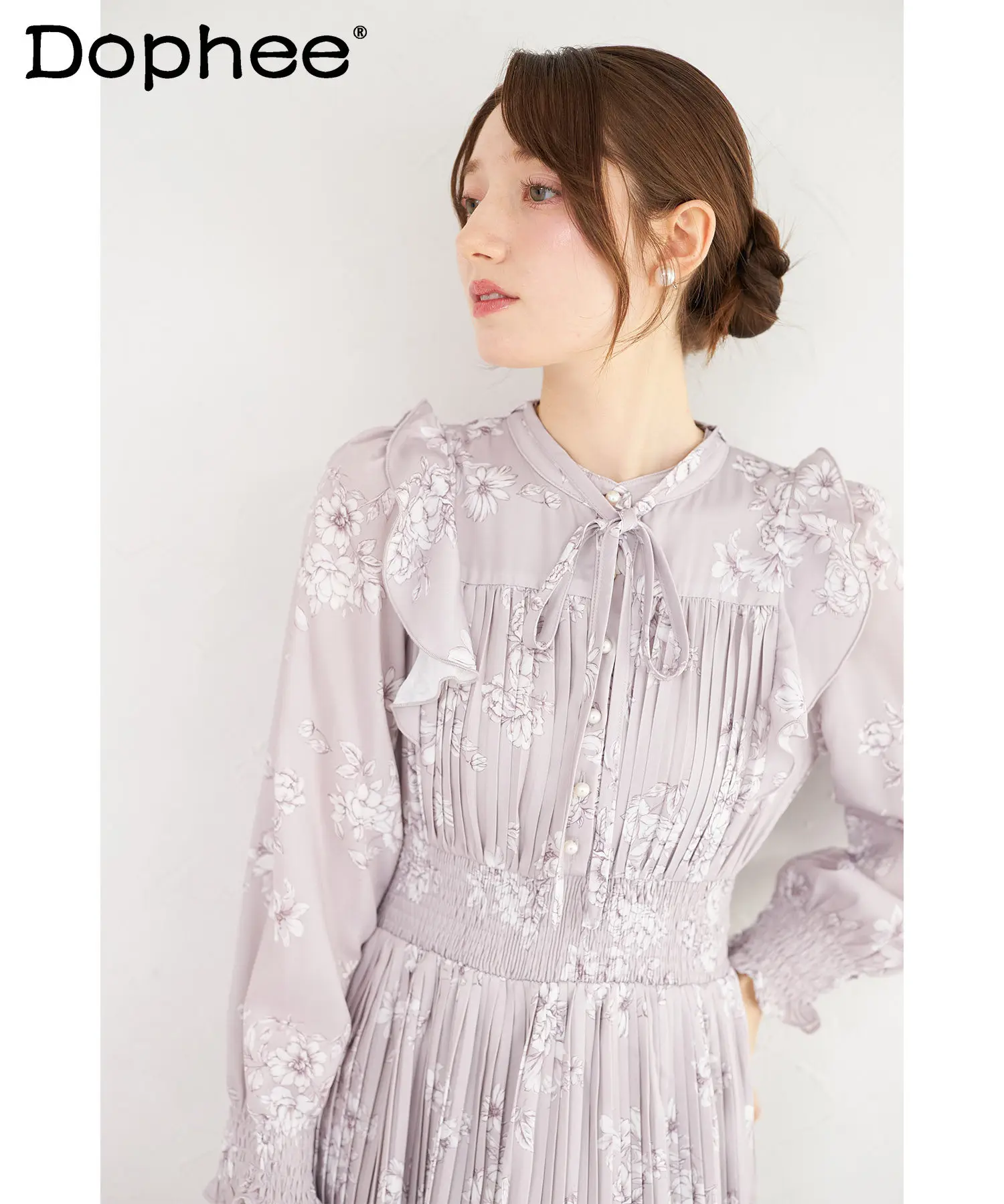 Japanese Style New Gentle Sweet Lady Slim Fit Dress Vintage Print Ruched Long Sleeve Long Dress
Japanese Style New Gentle Sweet Lady Slim Fit Dress Vintage Print Ruched Long Sleeve Long Dress