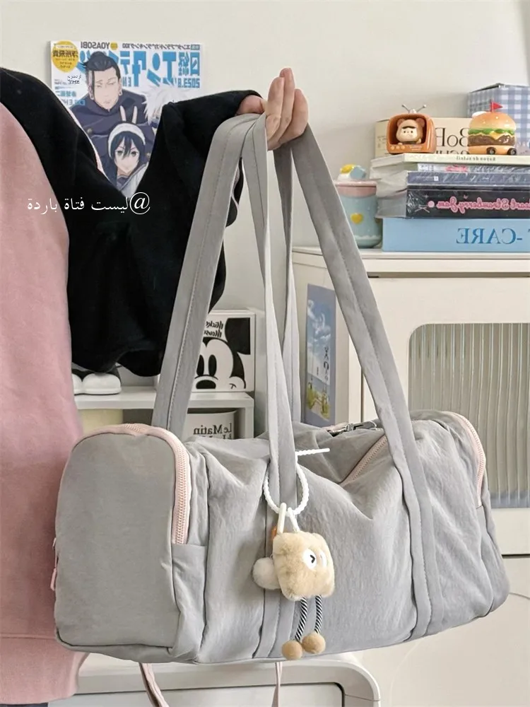 Large Capaci Yoga Fitn Bag Lightweight Sports Travel Handbag Crossbody Bag Simple Versatile Storage for ort Trips
Large Capaci Yoga Fitn Bag Lightweight Sports Travel Handbag Crossbody Bag Simple Versatile Storage for ort Trips