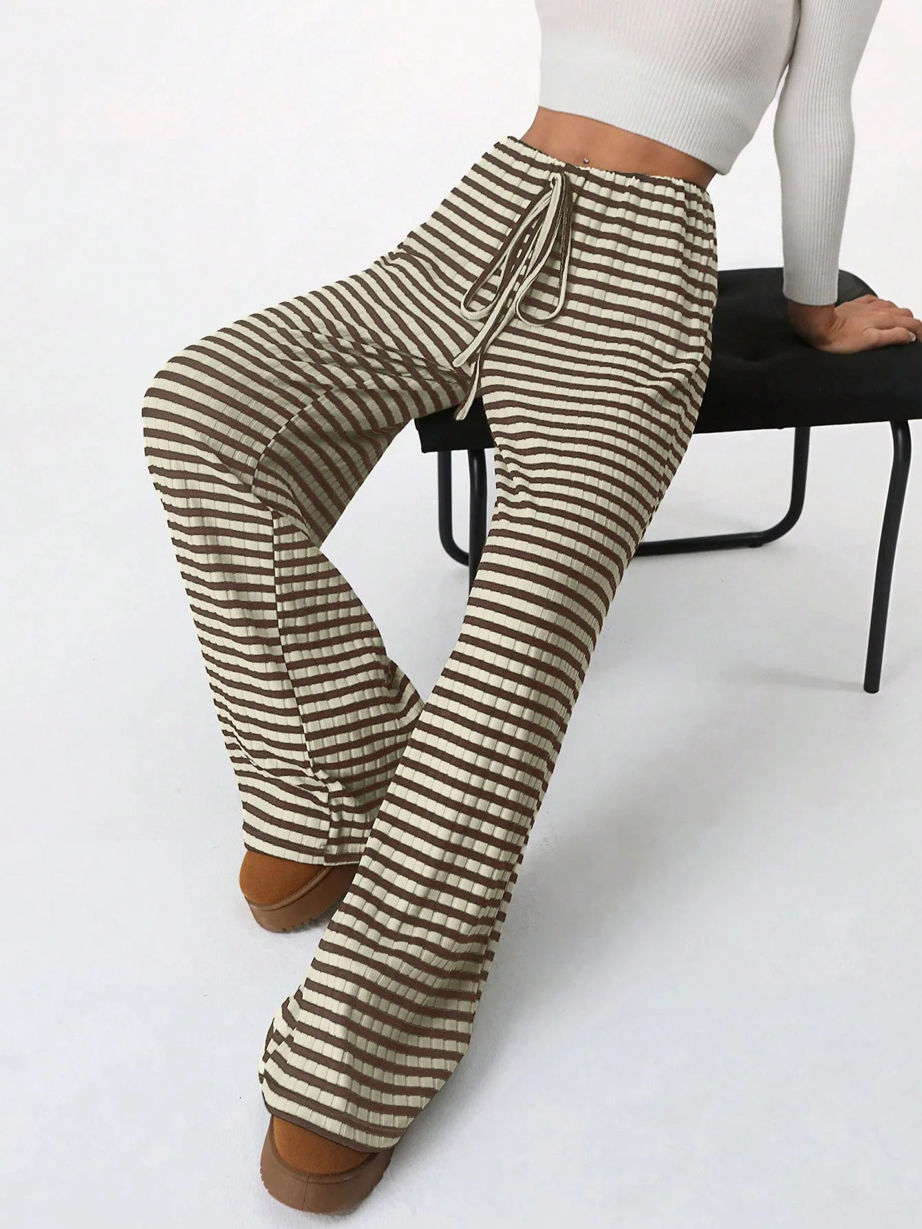 Pink Striped Cute Wide Leg Pants Women Autumn New Low Waist Drawstring Trousers Female Sweet Preppy Style Sport Sweatpants New
Pink Striped Cute Wide Leg Pants Women Autumn New Low Waist Drawstring Trousers Female Sweet Preppy Style Sport Sweatpants New