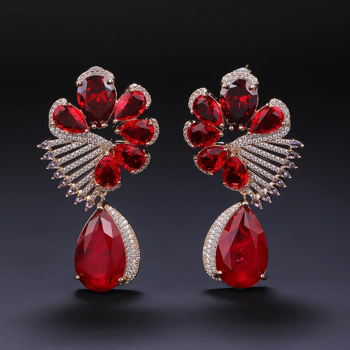 Великолепные серьги с кубическим цирконом и каплями воды, свадебные аксессуары для невесты, женские аксессуары, ювелирные изделия для свадебной вечеринки, подарок CE12327
Великолепные серьги с кубическим цирконом и каплями воды, свадебные аксессуары для невесты, женские аксессуары, ювелирные изделия для свадебной вечеринки, подарок CE12327