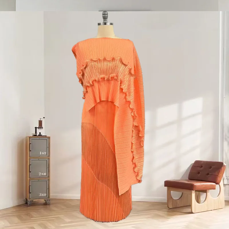 Miyake Pleated Skirt Suit Plus Size Hot Gold Pleated Thin One-shoulder Top+long Skirt Women's 2-piece Set 2025 Spring Summer New
Miyake Pleated Skirt Suit Plus Size Hot Gold Pleated Thin One-shoulder Top+long Skirt Women's 2-piece Set 2025 Spring Summer New