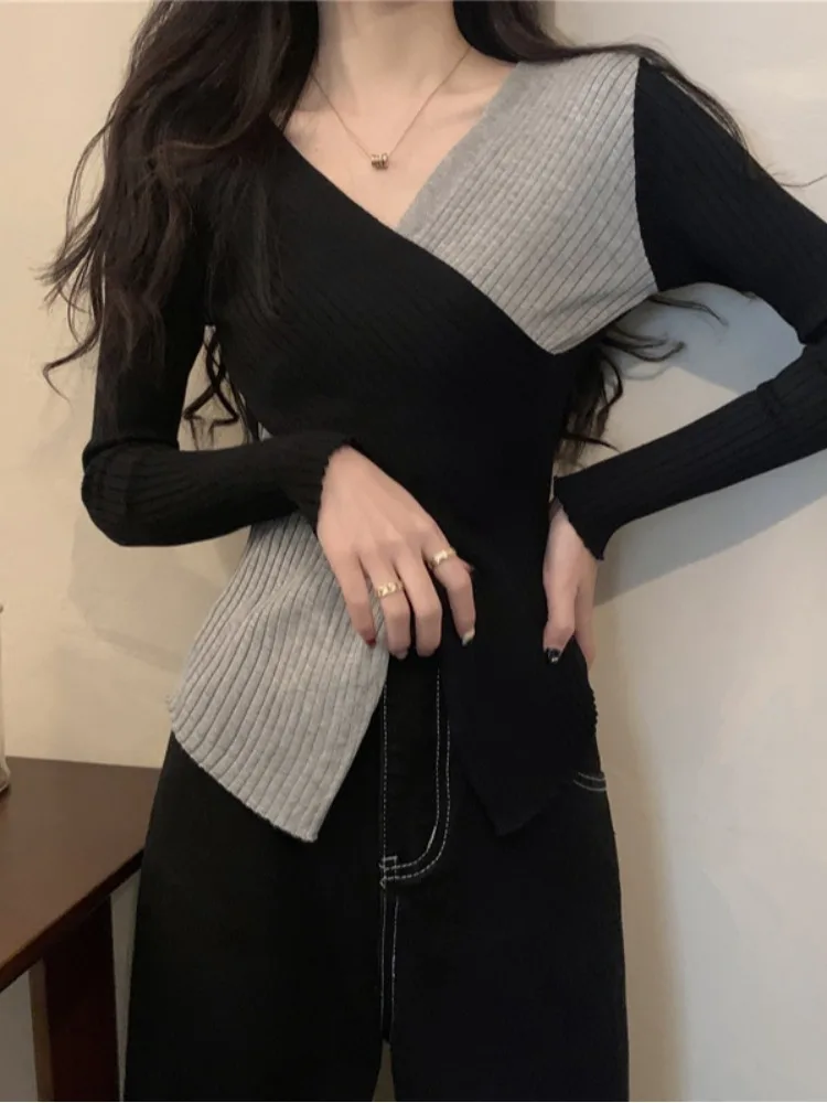 Fashion Women's Knitted Sweater Spring Autumn Korean Style Cross V-Neck Long Sleeve Contrast Top Casual Lady Short Slim Pullover
Fashion Women's Knitted Sweater Spring Autumn Korean Style Cross V-Neck Long Sleeve Contrast Top Casual Lady Short Slim Pullover