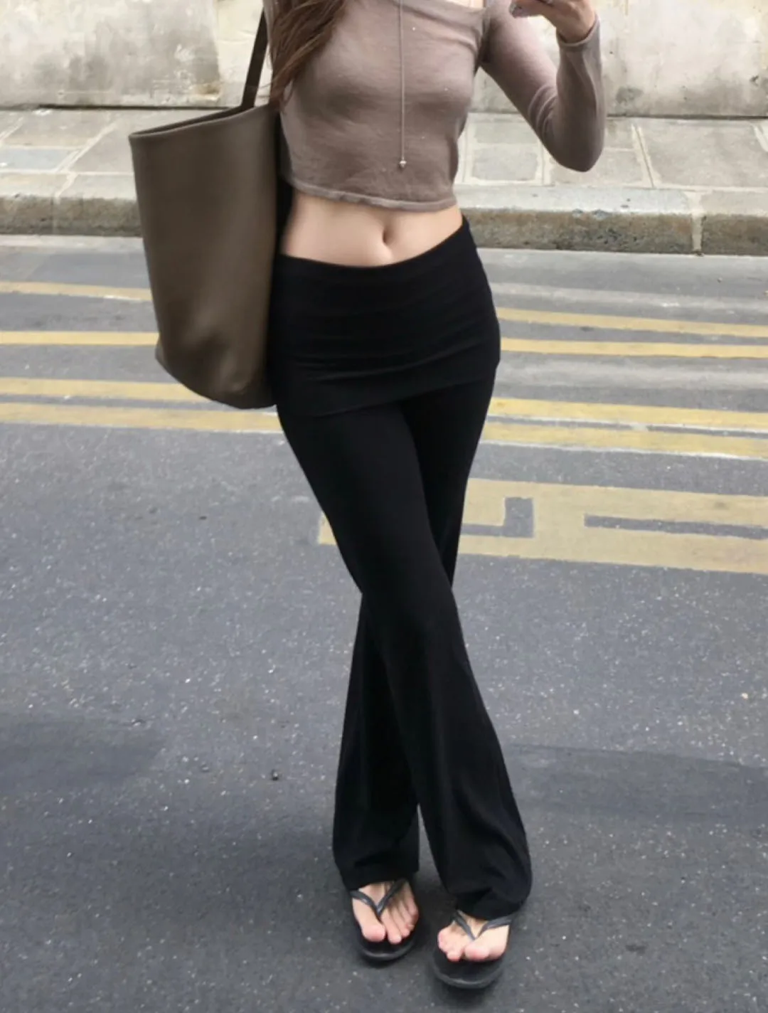 High Waist Black Slim Fit Casual Pants Women's Fashion Korean Style Cotton Stretchy Comfortable Long Trousers Autumn New Arrival
High Waist Black Slim Fit Casual Pants Women's Fashion Korean Style Cotton Stretchy Comfortable Long Trousers Autumn New Arrival