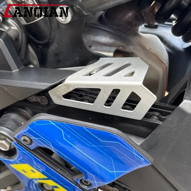 FOR CFMOTO CF MOTO 800MTX 2024-2026 800MT-X Chain Guard One Finger Clutch Lever Clutch Arm Extension Sprocket Guard 800 MT-X 800
FOR CFMOTO CF MOTO 800MTX 2024-2026 800MT-X Chain Guard One Finger Clutch Lever Clutch Arm Extension Sprocket Guard 800 MT-X 800