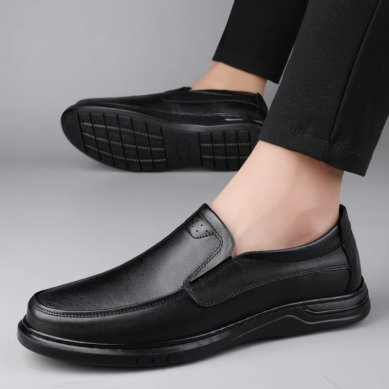 Men's Genuine Leather Casual Shoes Trendy New Interview Commuting Men's Business Shoes Wear-resistant Sole Oxford Shoes Simple
Men's Genuine Leather Casual Shoes Trendy New Interview Commuting Men's Business Shoes Wear-resistant Sole Oxford Shoes Simple
