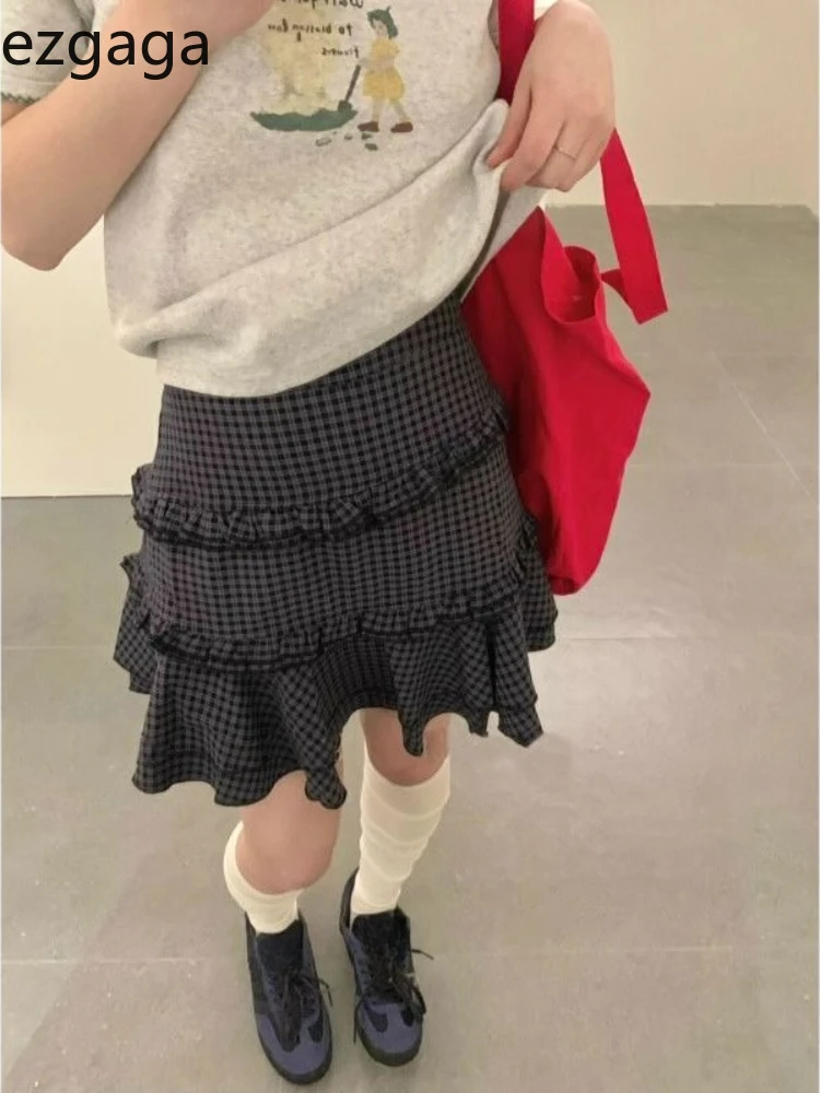 Ezgaga Plaid Skirts Women Sweet High Waist Ruffles Patchwork 2025 Summer Fashion New Elegant Cake Mini Skirt Female Casual
Ezgaga Plaid Skirts Women Sweet High Waist Ruffles Patchwork 2025 Summer Fashion New Elegant Cake Mini Skirt Female Casual