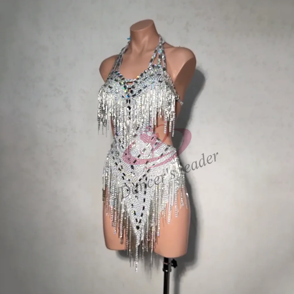Latin Dance Professional Dress High-end Custom Silver Diamond Cha Cha Cha Tango Female Standard Stage Professional Clothing
Latin Dance Professional Dress High-end Custom Silver Diamond Cha Cha Cha Tango Female Standard Stage Professional Clothing