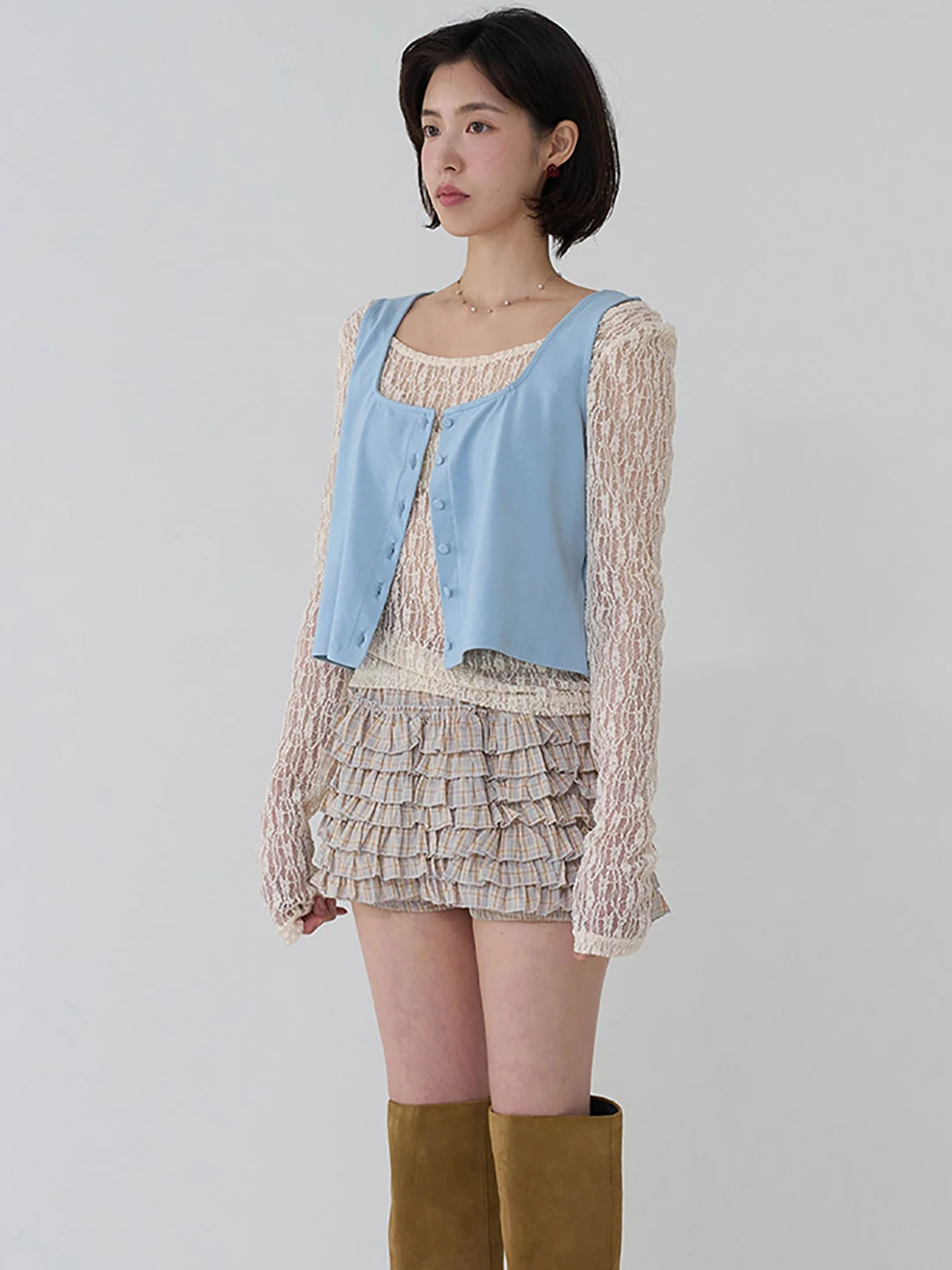 Summer 2025 Women's High Waist Flared Skirt with Gingham Pattern Elastic Waist Cake Sle ort Skirt Floral Print orts
Summer 2025 Women's High Waist Flared Skirt with Gingham Pattern Elastic Waist Cake Sle ort Skirt Floral Print orts