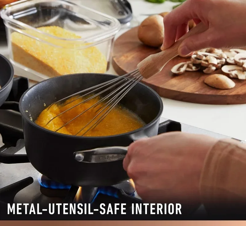 Набор кастрюль и сковородок с твердым анодированным антипригарным покрытием, 11 предметов.
Набор кастрюль и сковородок с твердым анодированным антипригарным покрытием, 11 предметов.