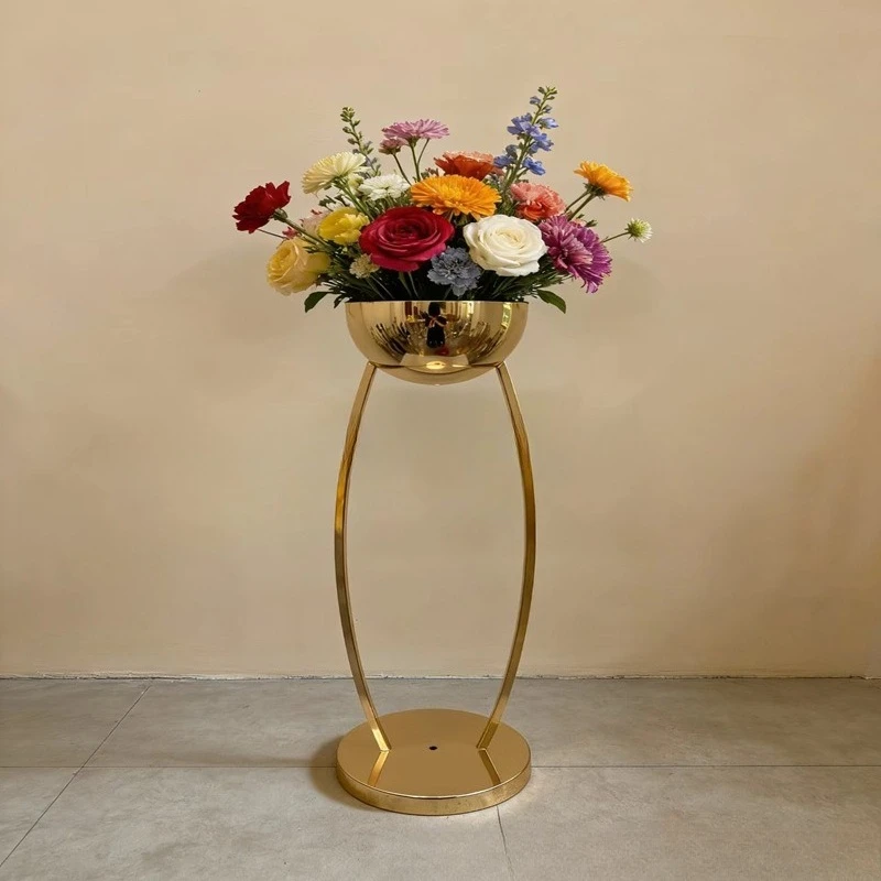 Cross-border new wedding decoration props, iron flower stand ornaments, wedding main table center decoration ornaments
Cross-border new wedding decoration props, iron flower stand ornaments, wedding main table center decoration ornaments