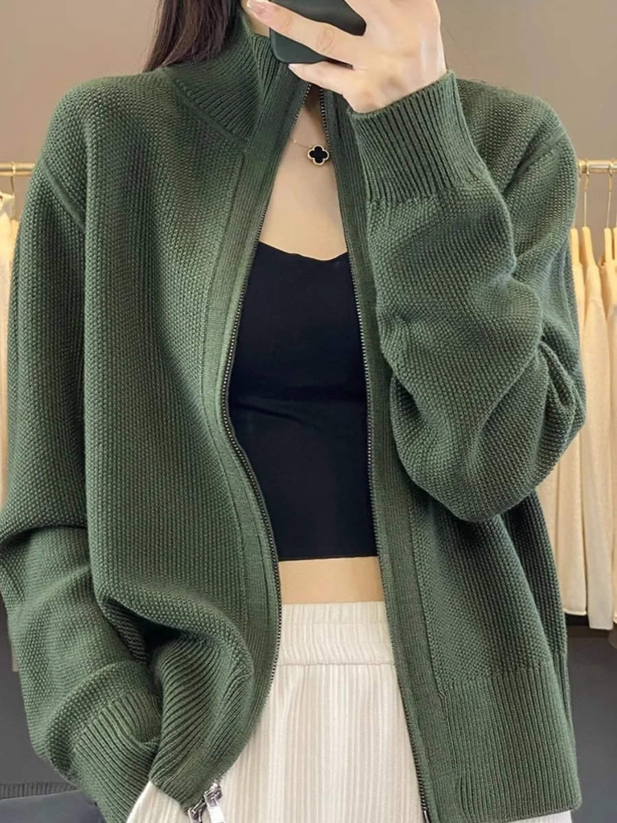 Fashionable Casual Stand Collar Women's Knitted Sweater Double Zipper Wool Cardigan Korean Style Sweatshirt Top
Fashionable Casual Stand Collar Women's Knitted Sweater Double Zipper Wool Cardigan Korean Style Sweatshirt Top