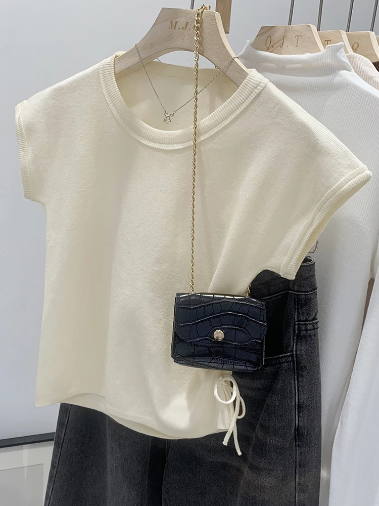 Elegant round Neck Short Sleeve Knitted Top Women's Fashion Side Waist Tie Design Summer New Style Commute Style Korean Version
Elegant round Neck Short Sleeve Knitted Top Women's Fashion Side Waist Tie Design Summer New Style Commute Style Korean Version