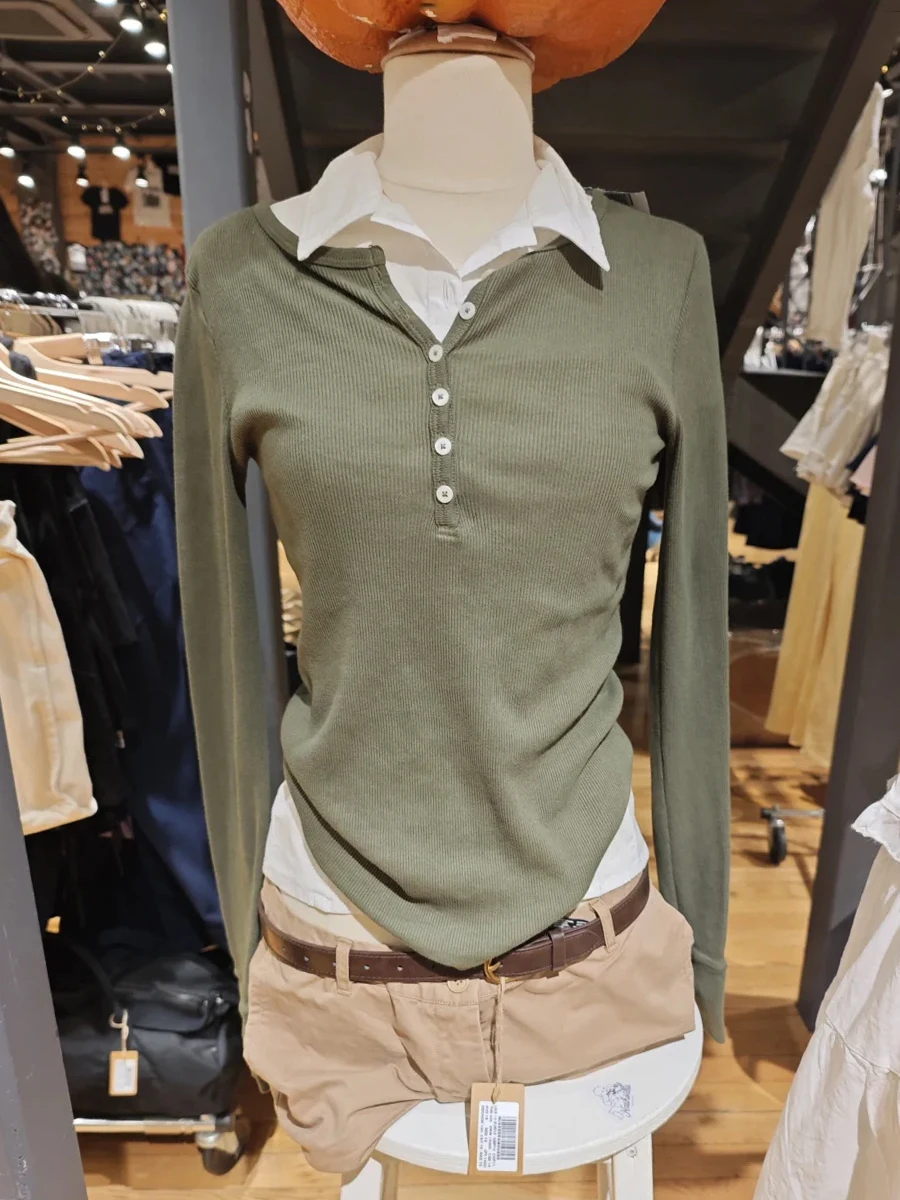 Six Buttons Green Ribbed Basic T-shirt Women Spring Scoop Neck Cotton Long Sleeve Tees Solid All-match Slim Tshirts Y2k Tops
Six Buttons Green Ribbed Basic T-shirt Women Spring Scoop Neck Cotton Long Sleeve Tees Solid All-match Slim Tshirts Y2k Tops