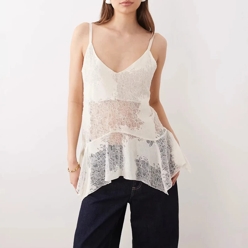 Heavy Industry Lace Bottoming Shirt Women's Summer Irregular Medium and Long Suspender Vest Hollow Ruffle Edge Holiday Top
Heavy Industry Lace Bottoming Shirt Women's Summer Irregular Medium and Long Suspender Vest Hollow Ruffle Edge Holiday Top
