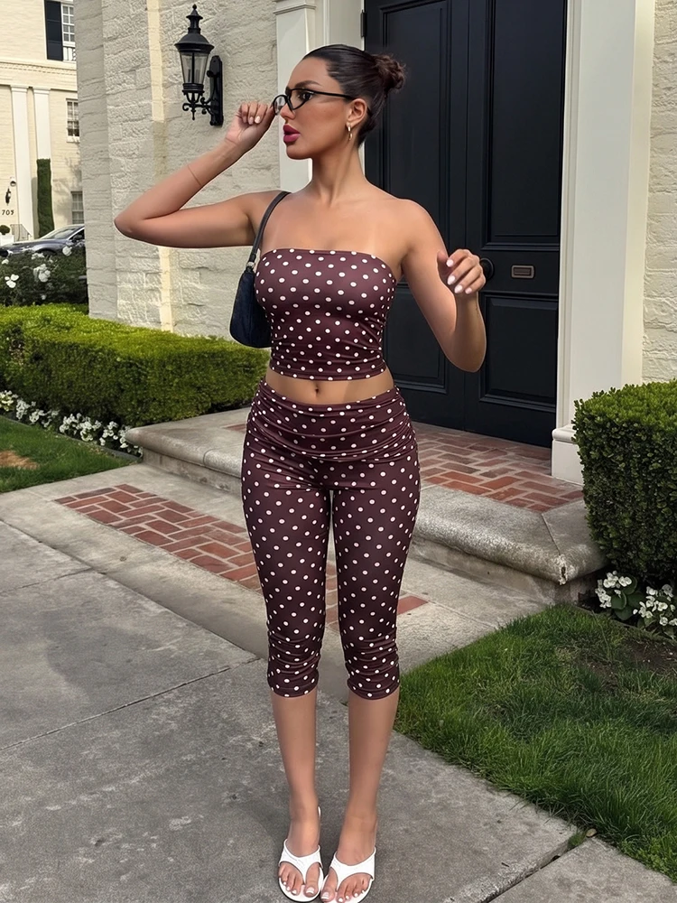 Nibber Elasticity Chic Polka Dot Print 2-Piece Set Women Simple Tank Tops+Folds Elastic Waist Shorts Classic Summer Sreetwear
Nibber Elasticity Chic Polka Dot Print 2-Piece Set Women Simple Tank Tops+Folds Elastic Waist Shorts Classic Summer Sreetwear