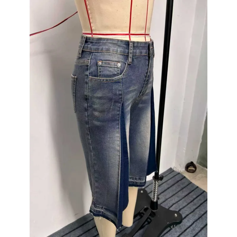 Women's High Waist Pleated Denim Shorts 2026 Summer New Elastic Streetwear Loose Wide Leg Casual Frayed Hem Culottes
Women's High Waist Pleated Denim Shorts 2026 Summer New Elastic Streetwear Loose Wide Leg Casual Frayed Hem Culottes