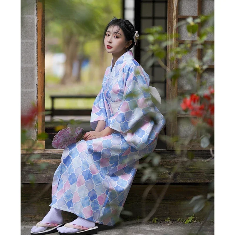 Women's Japanese Traditional Kimono Retro Style Formal Yukata Cosplay Costume Photography Clothing Performing Dress
Women's Japanese Traditional Kimono Retro Style Formal Yukata Cosplay Costume Photography Clothing Performing Dress