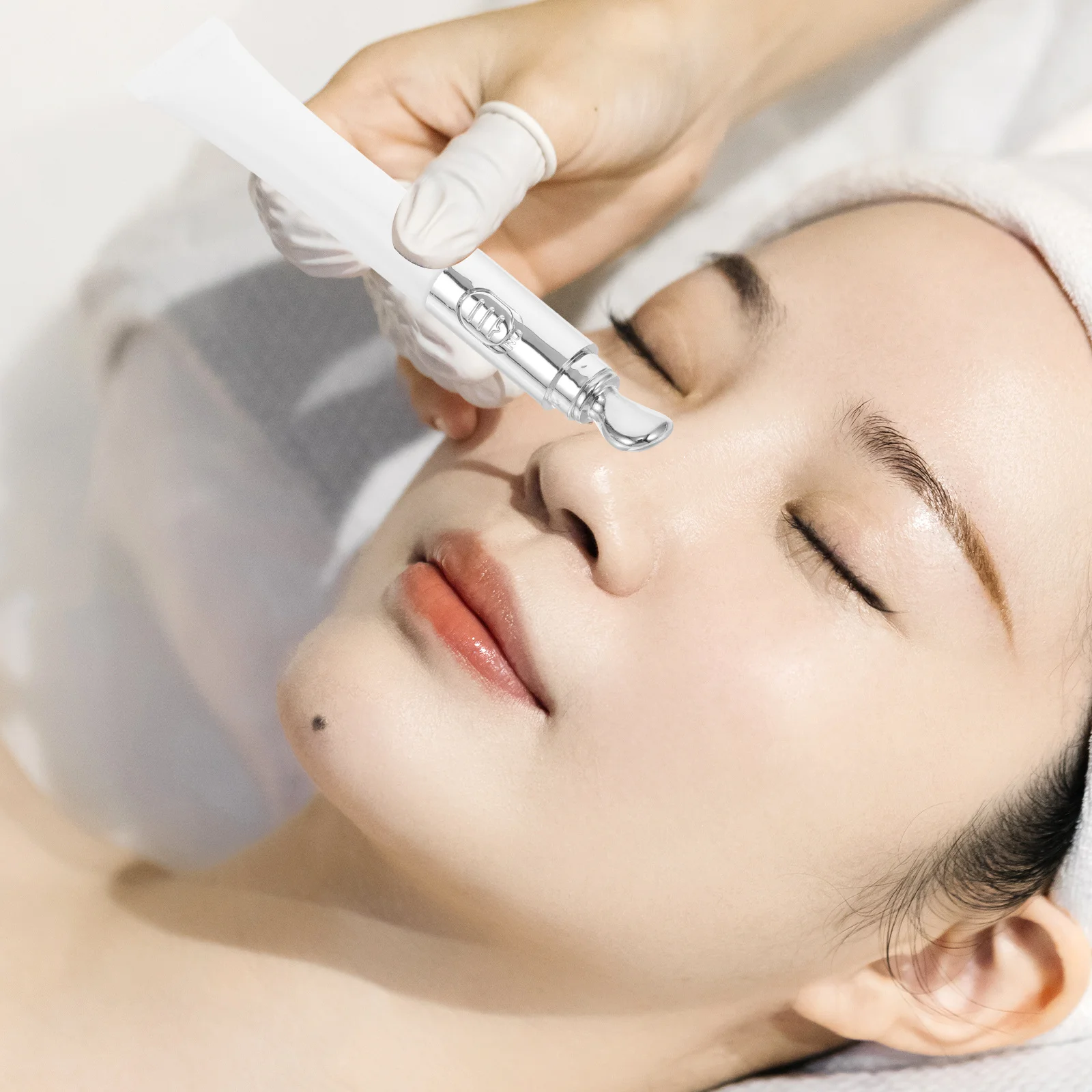 20ml Eye Cream Travel Bottle Zinc Alloy Massage Head Portable Lip Balm Dispenser Airless Pump Metal Tip Eye Gel Container
20ml Eye Cream Travel Bottle Zinc Alloy Massage Head Portable Lip Balm Dispenser Airless Pump Metal Tip Eye Gel Container