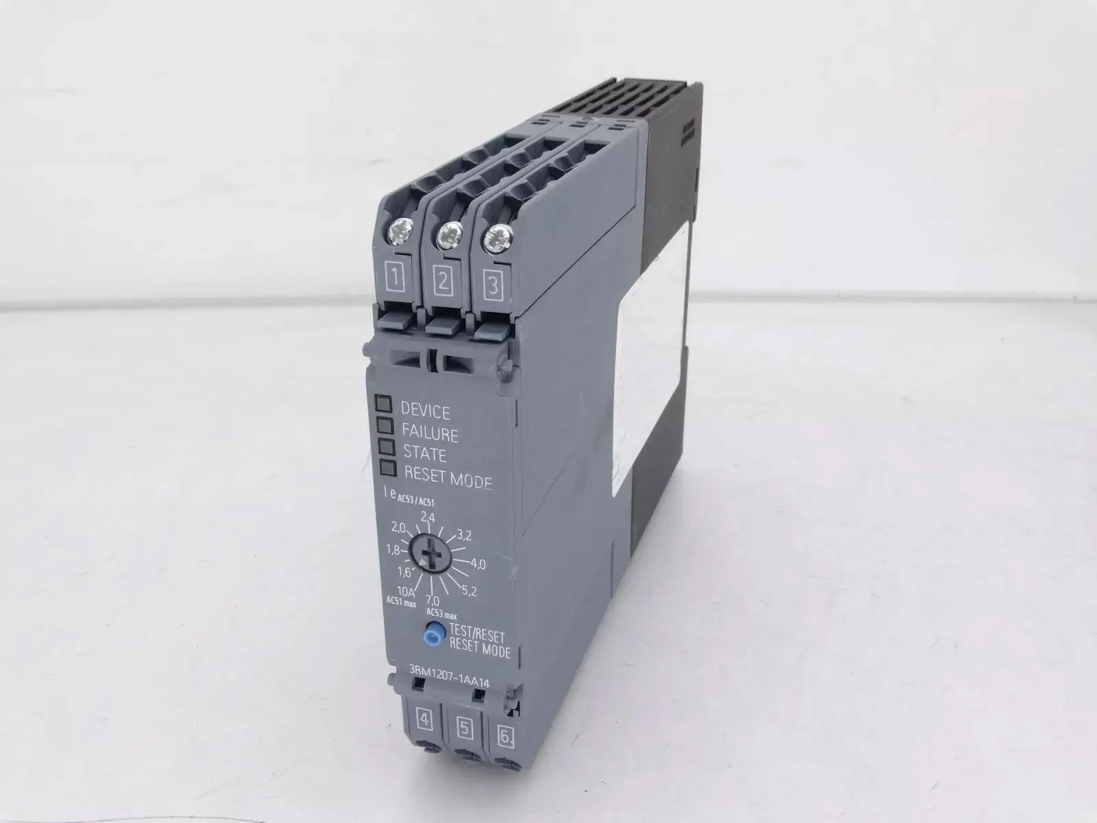 Brand New 3RM1207-1AA04 3RM1207-1AA14 3RM1207-2AA14 3RM1207-3AA04 3RM1207-3AA14 Warranty One-year
Brand New 3RM1207-1AA04 3RM1207-1AA14 3RM1207-2AA14 3RM1207-3AA04 3RM1207-3AA14 Warranty One-year