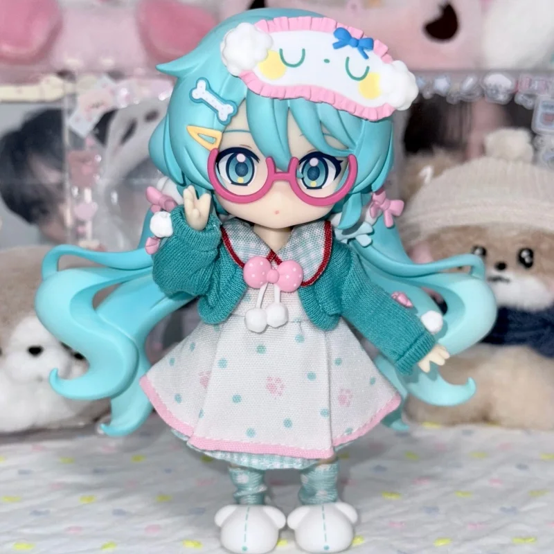 Genuine Hatsune Miku Chibi-Style Doll Kawaii Figurine Gift For Girl Anime Peripheral Collectable Desktop Decorative Ornaments
Genuine Hatsune Miku Chibi-Style Doll Kawaii Figurine Gift For Girl Anime Peripheral Collectable Desktop Decorative Ornaments