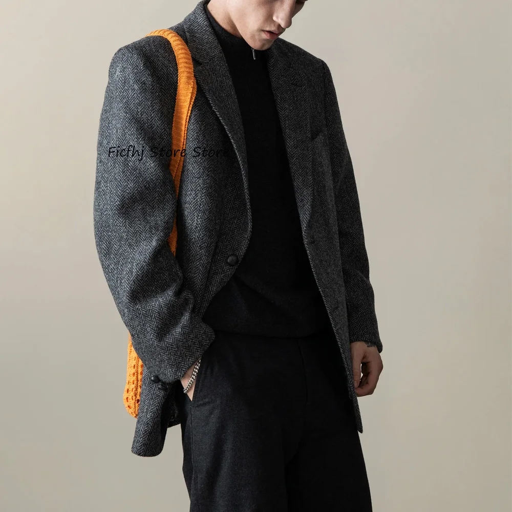 Men's Social Coat Vintage Herringbone Fabric Urban Blazers Work Attire Casual Suit Jackets Notch Lapel Jackets for Man Fashion
Men's Social Coat Vintage Herringbone Fabric Urban Blazers Work Attire Casual Suit Jackets Notch Lapel Jackets for Man Fashion