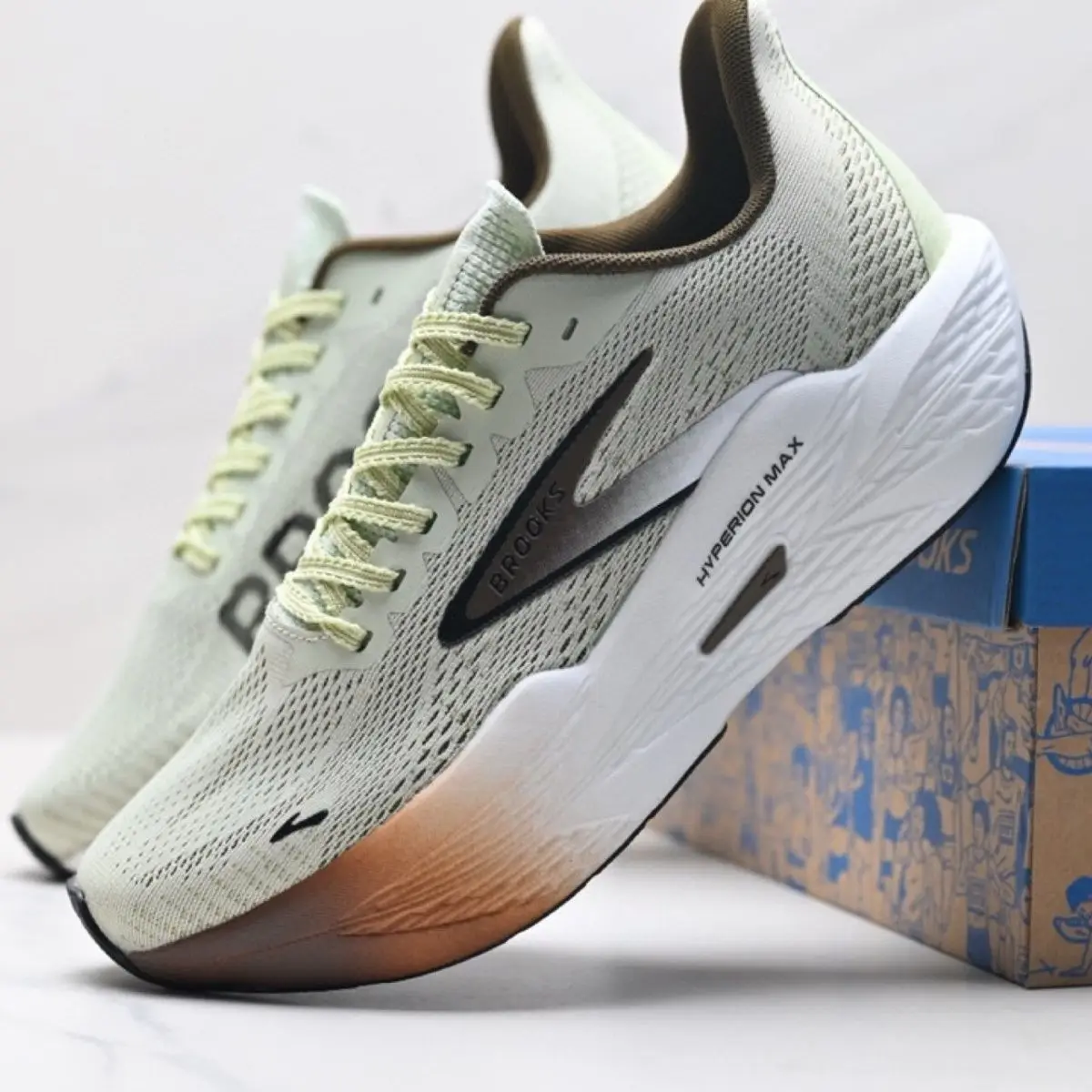 Men's Shoes Breathable Classic Running Sneakers Men's Outdoor Lightweight Comfortable Mesh Shoes Walking Shoes
Men's Shoes Breathable Classic Running Sneakers Men's Outdoor Lightweight Comfortable Mesh Shoes Walking Shoes