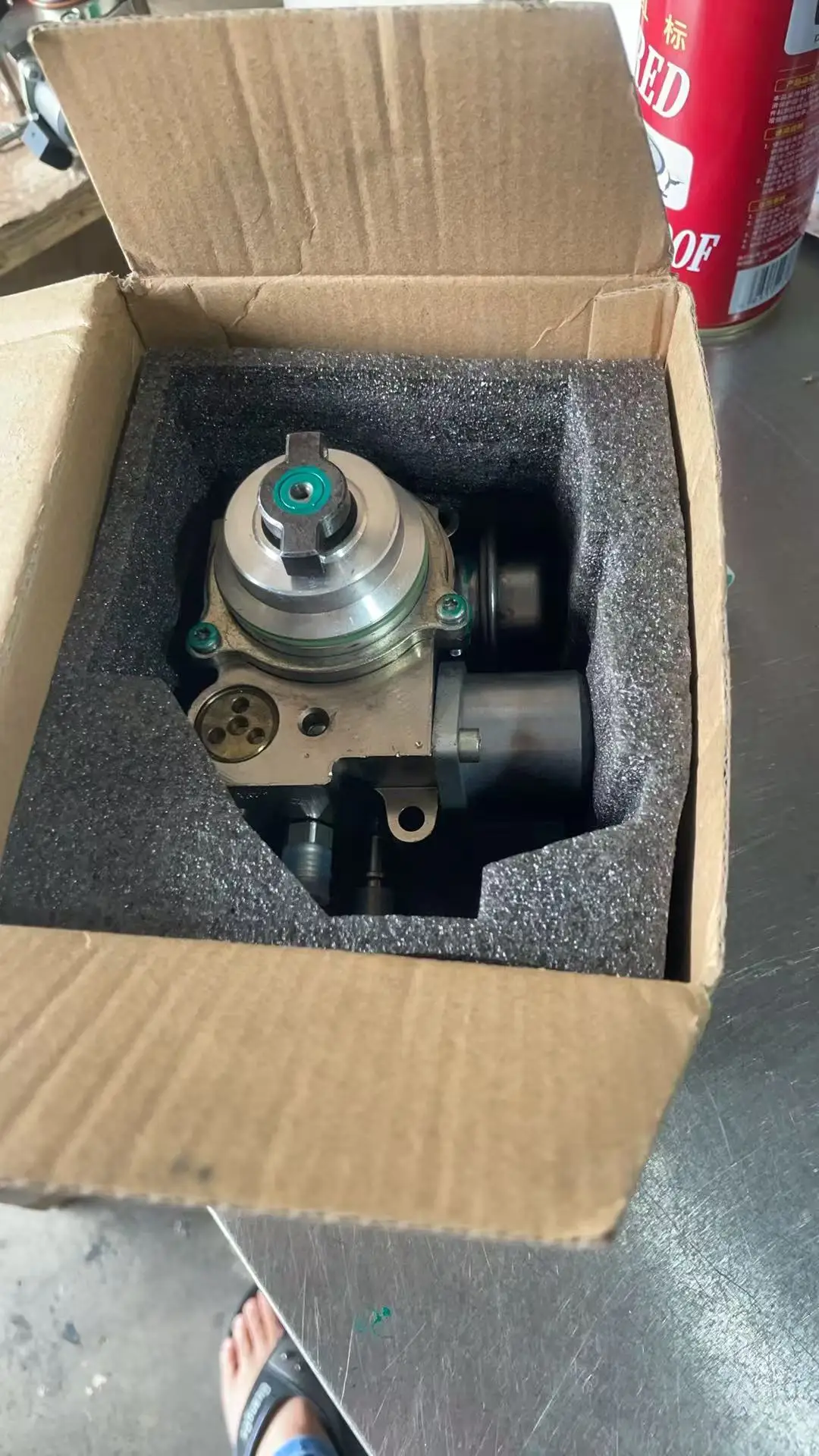 00% Genuine Original High Pressure Fuel Pump OE Part Number: 13517592429 Fits Mini 1.6T Cooper S & JCW N18 Engine
00% Genuine Original High Pressure Fuel Pump OE Part Number: 13517592429 Fits Mini 1.6T Cooper S & JCW N18 Engine
