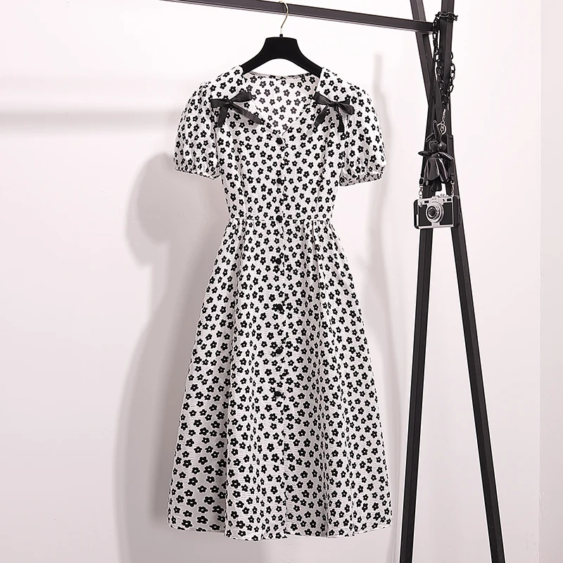Elegant Retro Women's Clothing 2022 Summer New Style Slimming Waist Floral Chiffon A-line Dress P111
Elegant Retro Women's Clothing 2022 Summer New Style Slimming Waist Floral Chiffon A-line Dress P111