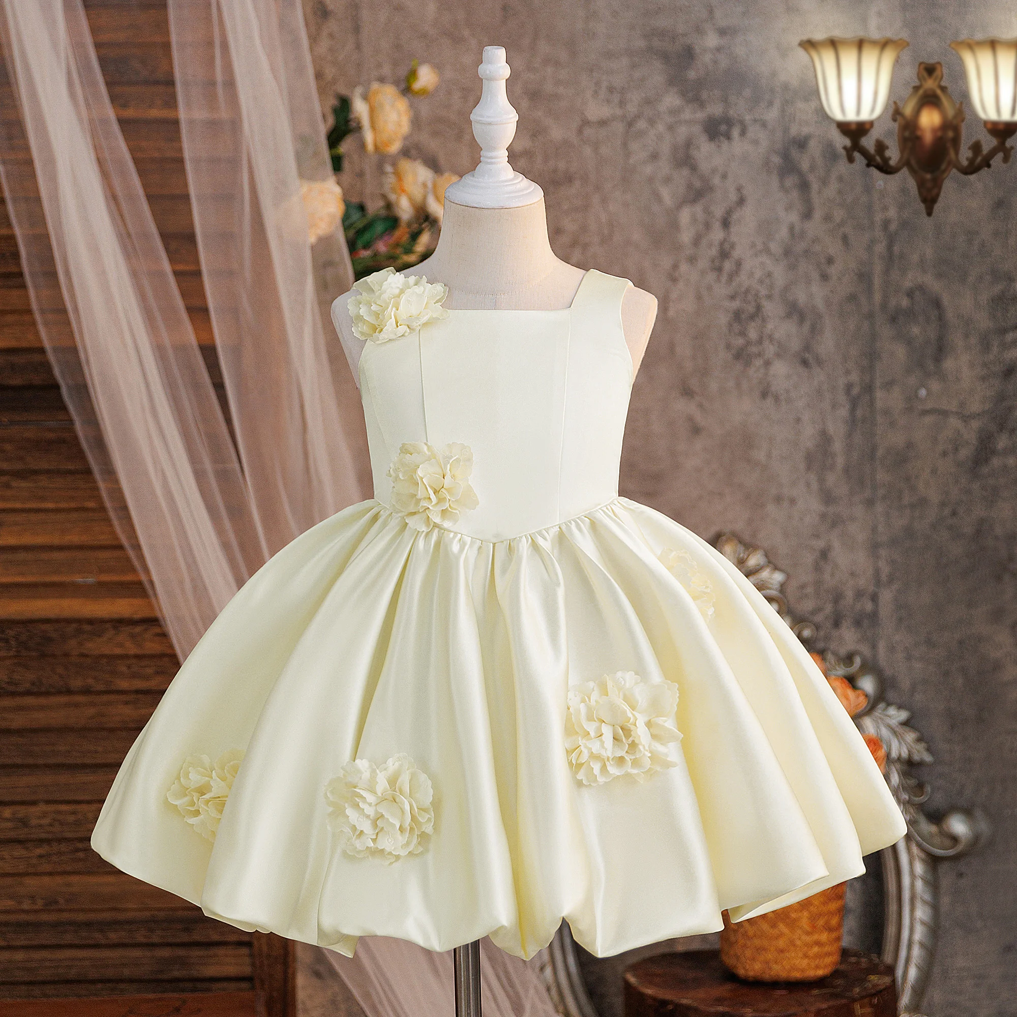 Childrens Floral Ball Gown Dress Birthday Wedding Princess Evening Dresses for Girl Gala Bridesmaids Prom Gown
Childrens Floral Ball Gown Dress Birthday Wedding Princess Evening Dresses for Girl Gala Bridesmaids Prom Gown