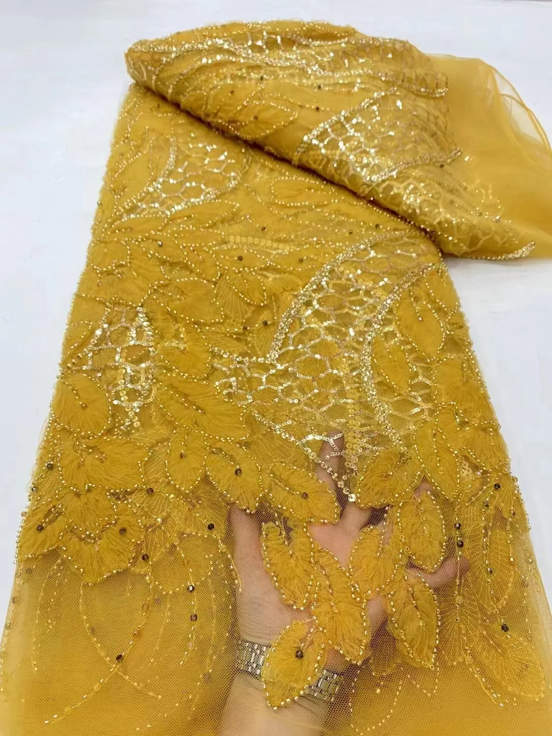White Luxury Nigerian Handmade Beads Lace Fabric 2024 High Quality Sequins Embroidery African French Net Lace Fabric For Wedding
White Luxury Nigerian Handmade Beads Lace Fabric 2024 High Quality Sequins Embroidery African French Net Lace Fabric For Wedding