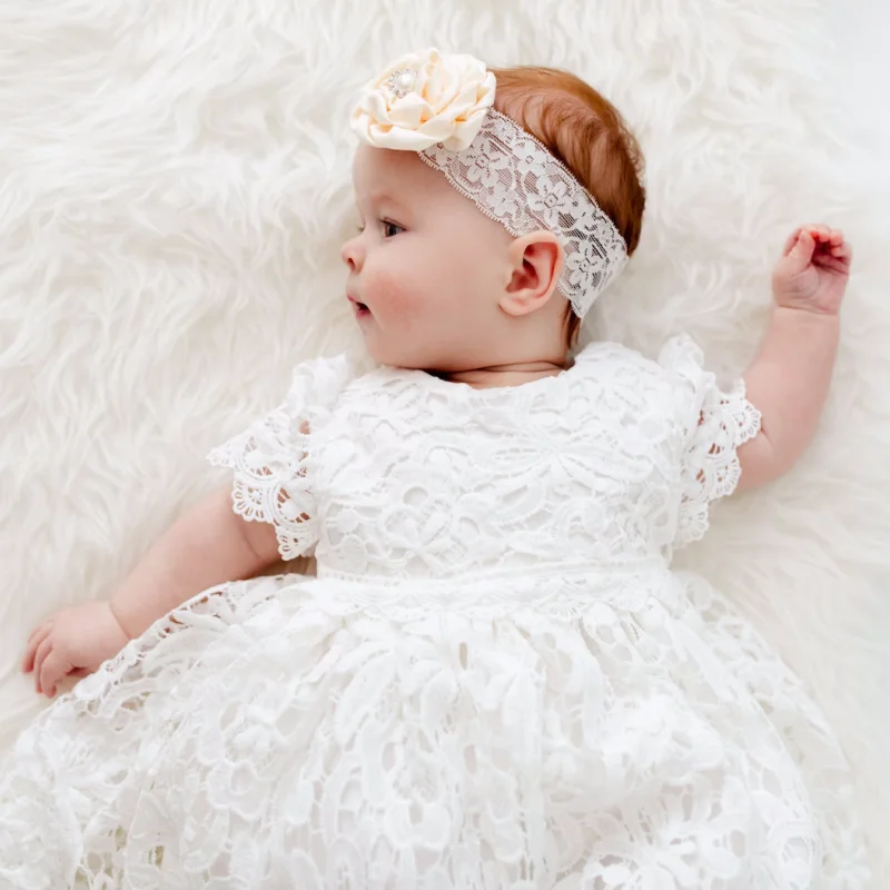 Flower Girl Dresses White Tulle Lace Hollow Pattern Half Sleeve For Wedding Birthday Party Banquet First Communion Gowns
Flower Girl Dresses White Tulle Lace Hollow Pattern Half Sleeve For Wedding Birthday Party Banquet First Communion Gowns