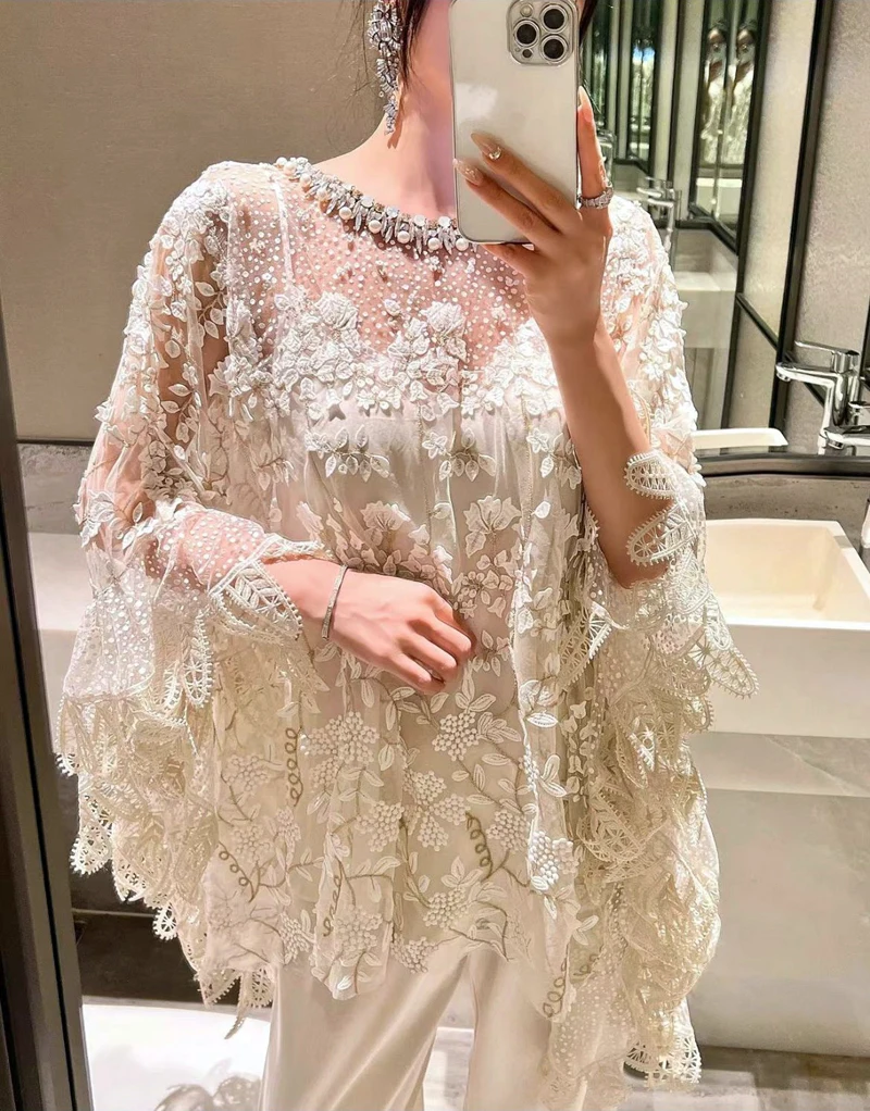2025 High Quality Women Clothes Sexy Transparent Embroidery Tops Handmade Beading Cloak Coat
2025 High Quality Women Clothes Sexy Transparent Embroidery Tops Handmade Beading Cloak Coat