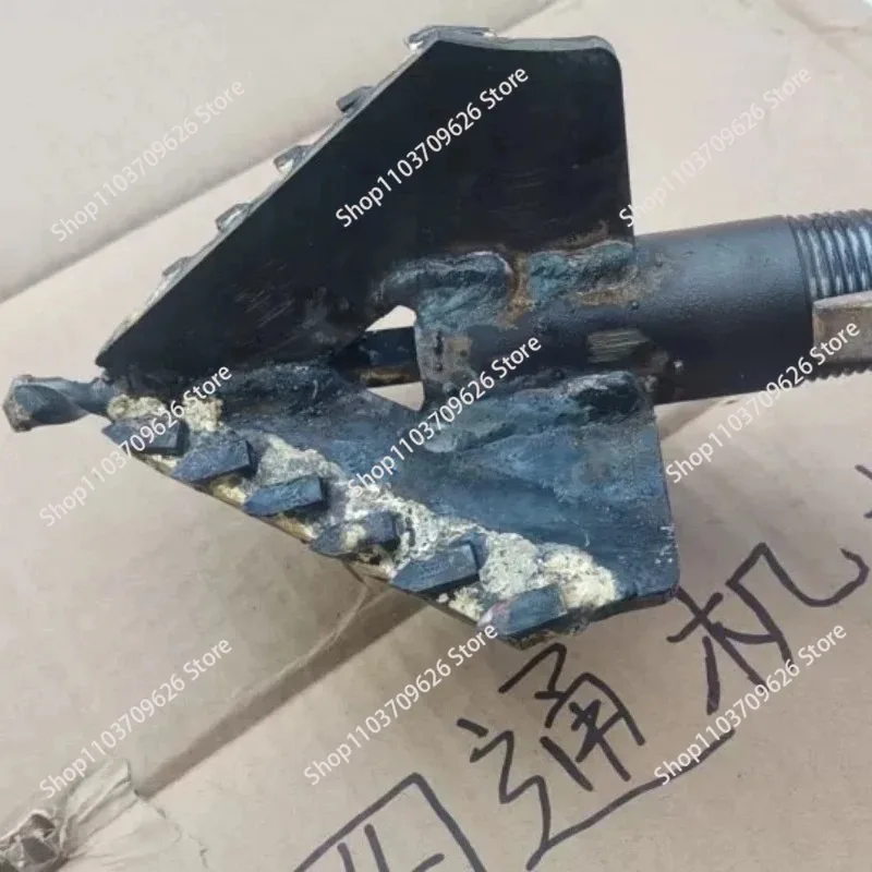 One inch tube 32 tube drilling bit water well drilling rig water drill bit cement drill bit water drill
One inch tube 32 tube drilling bit water well drilling rig water drill bit cement drill bit water drill