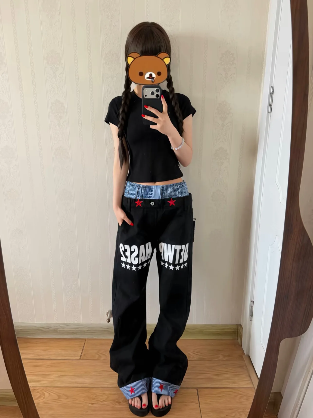 American Style Retro Women's Jeans Double Waist Knife Design Summer Loose Fit Long Pants Tapered Stack Sense Slimming Effect
American Style Retro Women's Jeans Double Waist Knife Design Summer Loose Fit Long Pants Tapered Stack Sense Slimming Effect
