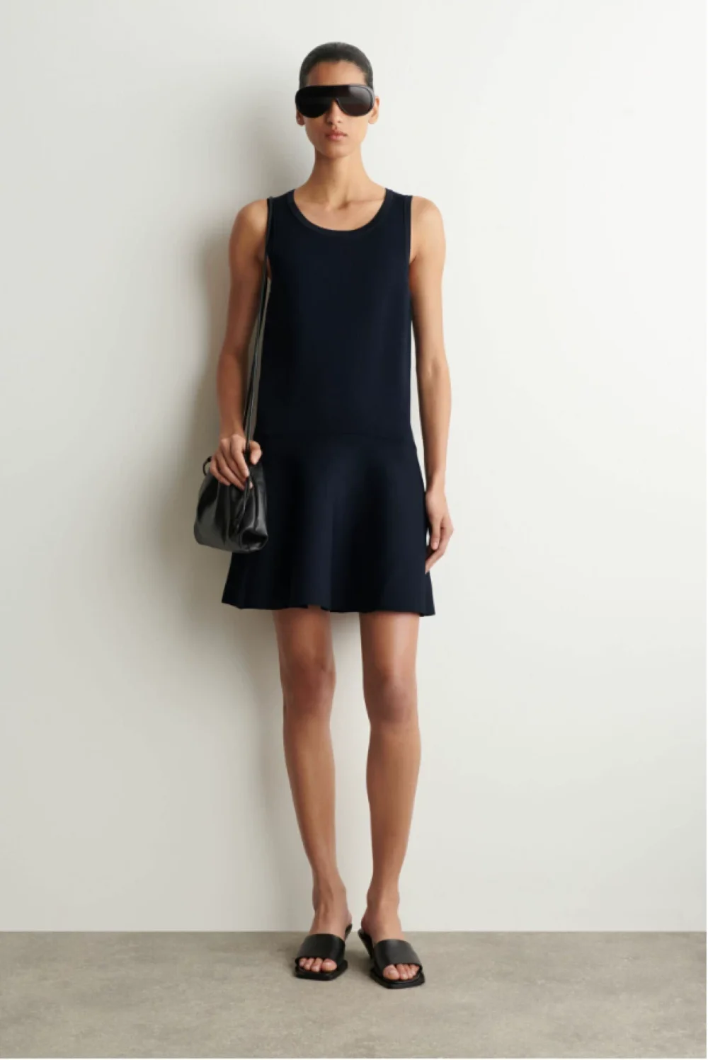 XIMIAN APPAREL 2026 YAZHIMEI traf cos spring new style of Women's Casual Standard style black A-line knitted mini dress
XIMIAN APPAREL 2026 YAZHIMEI traf cos spring new style of Women's Casual Standard style black A-line knitted mini dress