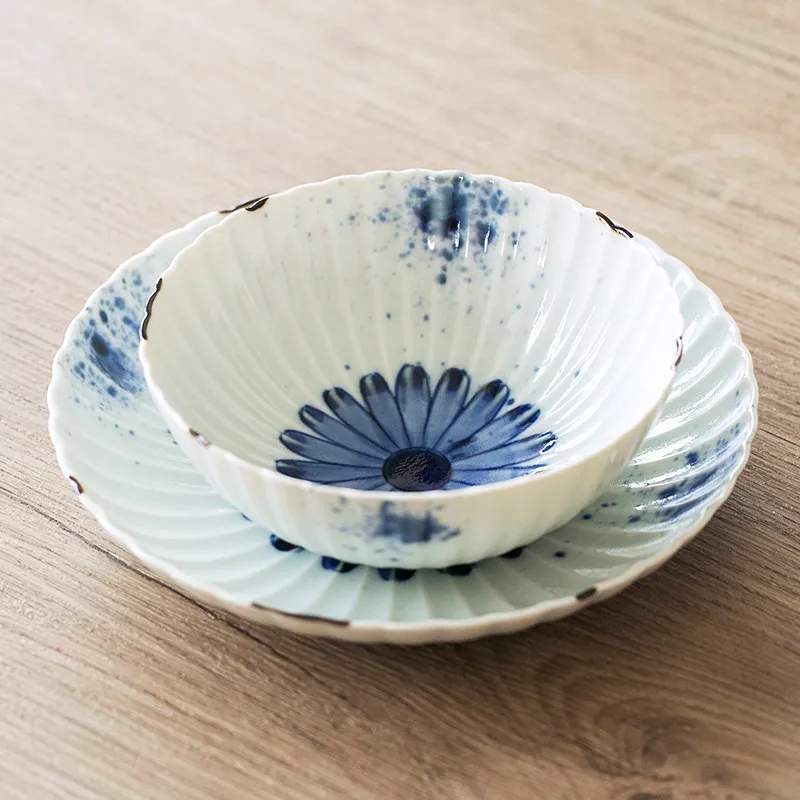LTT blue and white plates, ink-blown small bowls, dim sum plates, Japanese dishes, tableware
LTT blue and white plates, ink-blown small bowls, dim sum plates, Japanese dishes, tableware