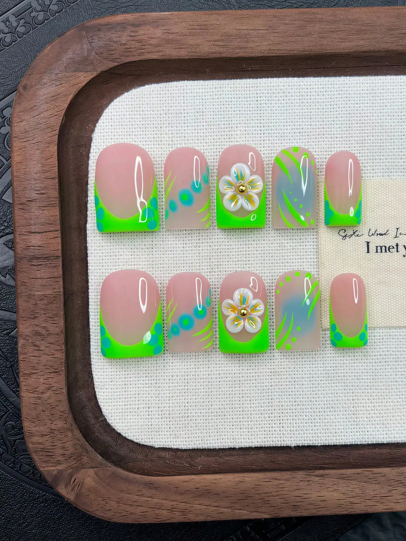 10pcs Y2K Nails Pipe-Shaped Press On Nails Set - Handcrafted, Pink Nails, Green Nails. Green French Tip Nails, Handmade 3D Flowe
10pcs Y2K Nails Pipe-Shaped Press On Nails Set - Handcrafted, Pink Nails, Green Nails. Green French Tip Nails, Handmade 3D Flowe