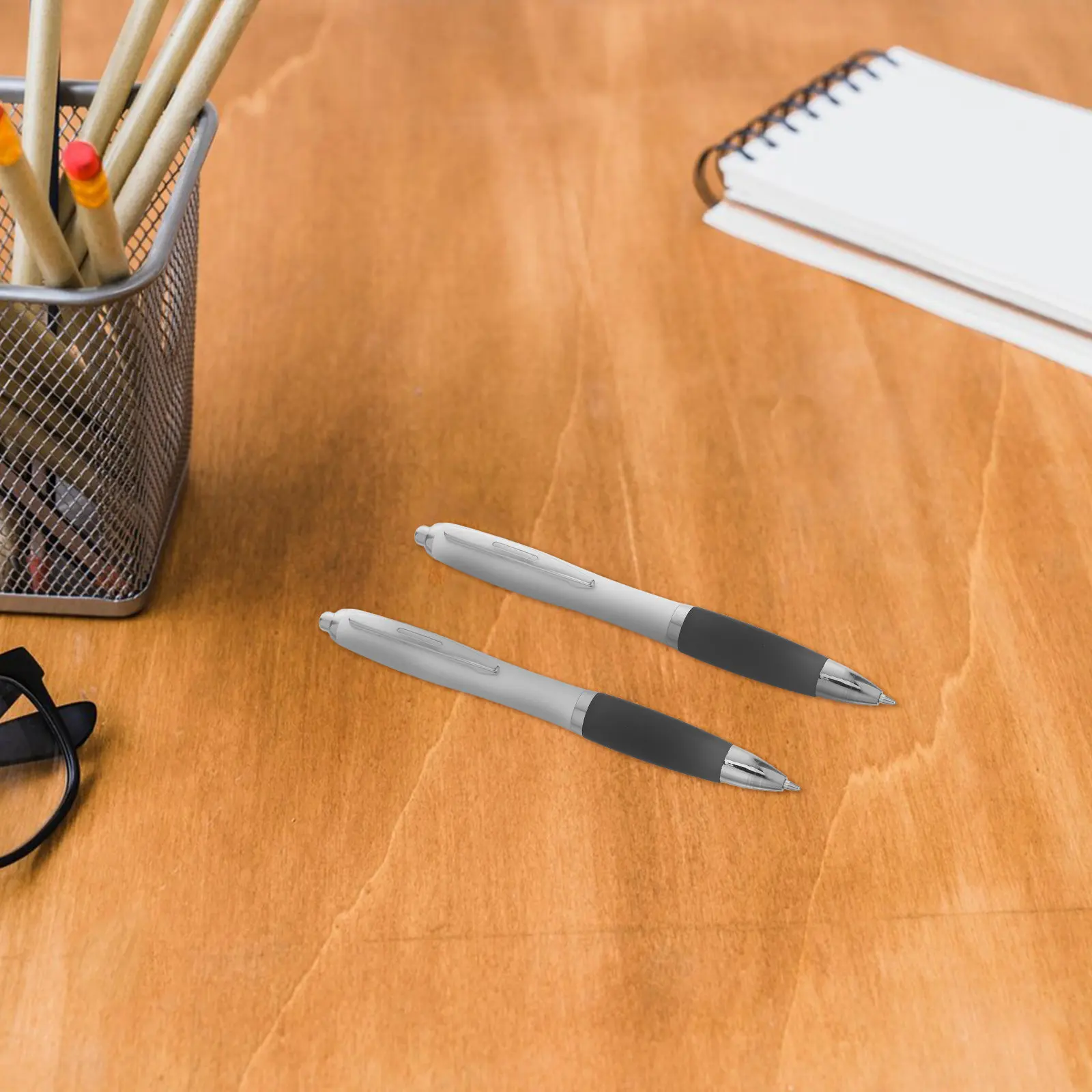 12Pcs Retractable Black Ballpoint Pens Smooth Flowing Ink 1.0mm Medium Grip for Journaling Note Taking Office
12Pcs Retractable Black Ballpoint Pens Smooth Flowing Ink 1.0mm Medium Grip for Journaling Note Taking Office