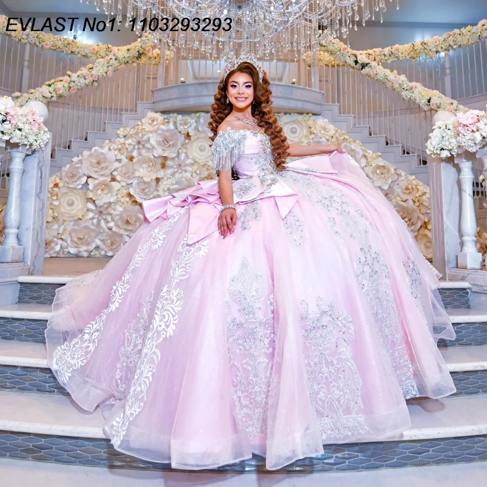 EVLAST блестящее розовое бальное платье Quinceanera по индивидуальному заказу, белое кружевное платье с аппликацией и бантом из бисера, милое платье 16, Vestidos De 15 Anos E1QN173
EVLAST блестящее розовое бальное платье Quinceanera по индивидуальному заказу, белое кружевное платье с аппликацией и бантом из бисера, милое платье 16, Vestidos De 15 Anos E1QN173