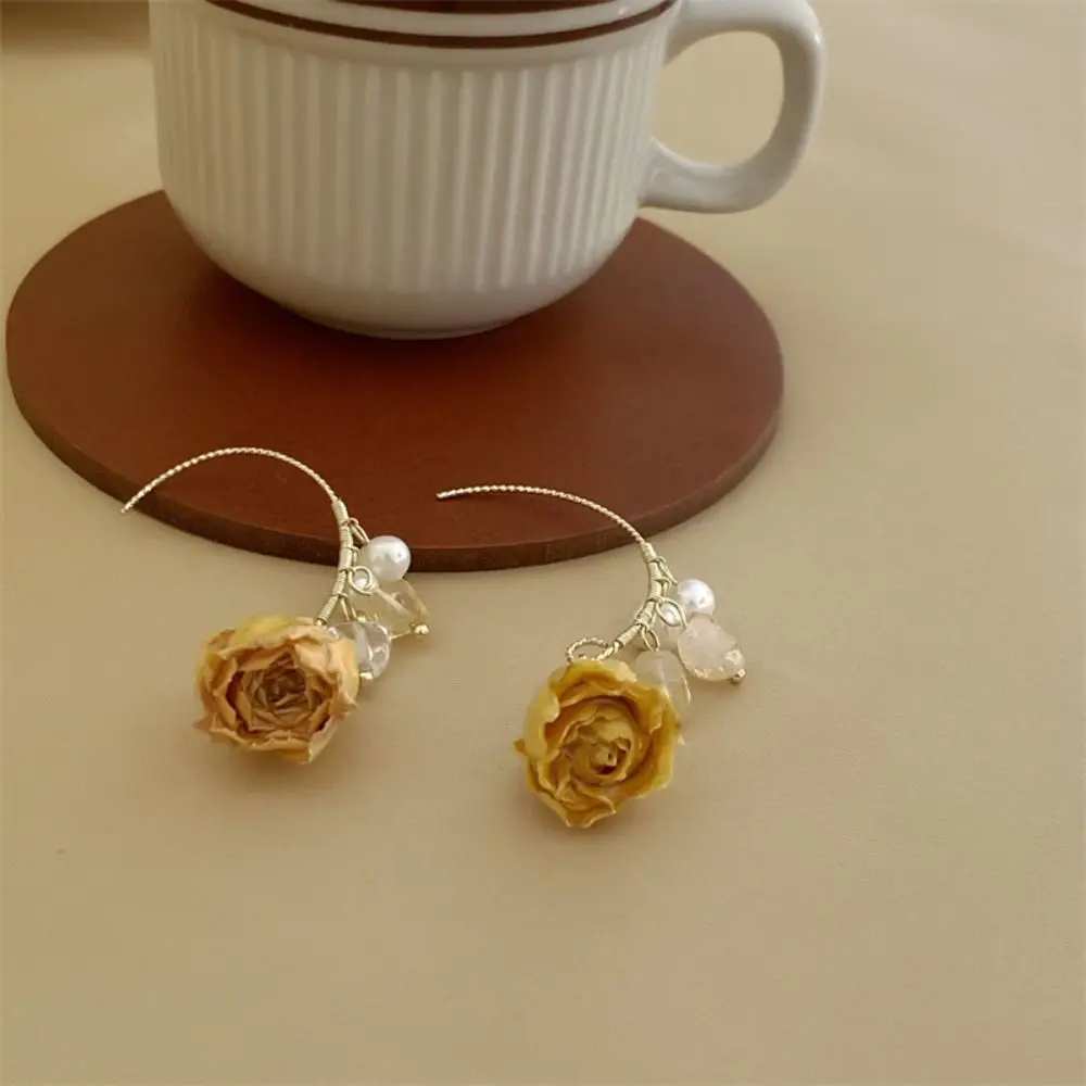 Creative Crystal Rose Flower Earrings Retro Sweet Stud Earrings Temperament Korean Style Ear Drop Women
Creative Crystal Rose Flower Earrings Retro Sweet Stud Earrings Temperament Korean Style Ear Drop Women