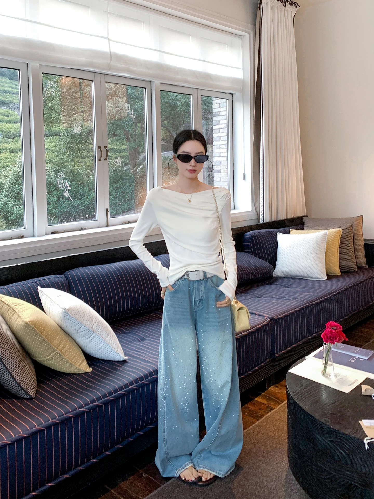 High Waist Washed Blue Jeans Women's Spring New Casual Straight Leg Diamond Ironing Spring Commute Style Comfortable Breathable
High Waist Washed Blue Jeans Women's Spring New Casual Straight Leg Diamond Ironing Spring Commute Style Comfortable Breathable