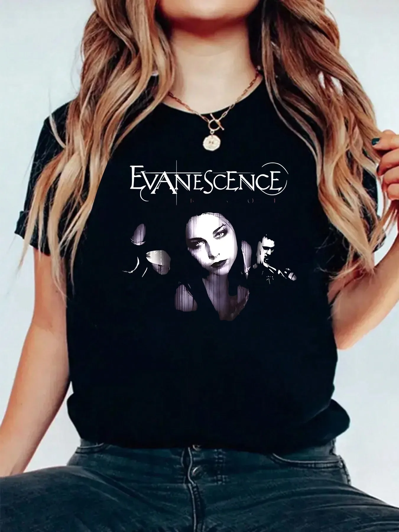 1pc Band Retro Rock Graphic Tee With Iconic Printed Design 100% Soft Premium Cotton Machine Washable Loose Street Style Unisex Short Sleeve Top Pe
1pc Band Retro Rock Graphic Tee With Iconic Printed Design 100% Soft Premium Cotton Machine Washable Loose Street Style Unisex Short Sleeve Top Pe