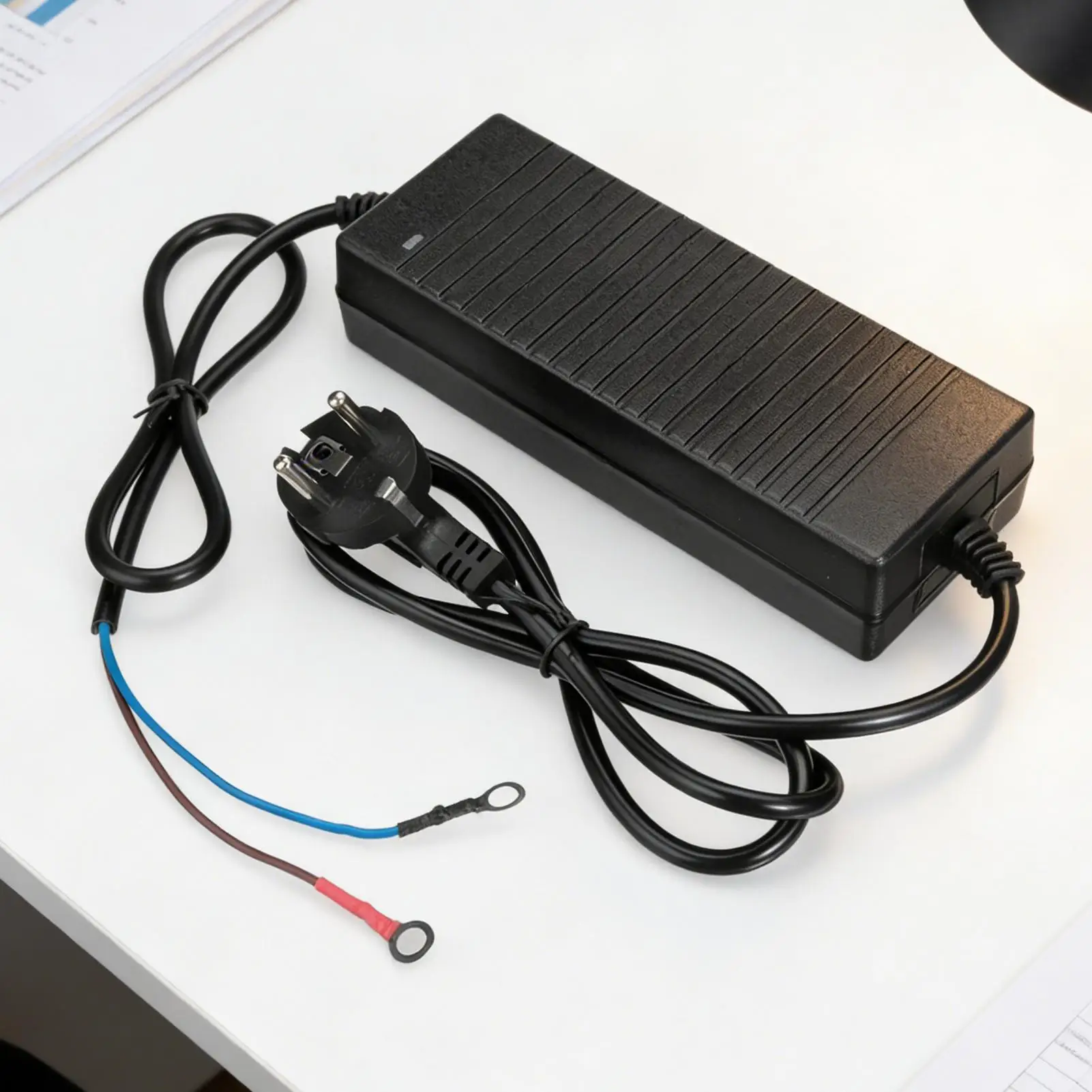 Дизельный стояночный обогреватель, бытовой адаптер питания, преобразователь 12 В в 110 В для внутренней мастерской, автомобиля, гаража
Дизельный стояночный обогреватель, бытовой адаптер питания, преобразователь 12 В в 110 В для внутренней мастерской, автомобиля, гаража