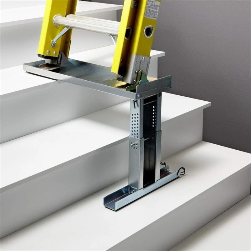 Ladder foot level Ladder footer supports the base
Ladder foot level Ladder footer supports the base
