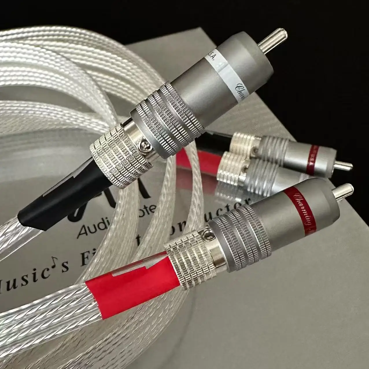 1 pair 2RCA to 2RCA Audio Cable Hi-End Rca Stereo Cables 7N OFC Flat Belt Male To Male7N OCC Sterling silver 2RCA HIFI Audio Ca
1 pair 2RCA to 2RCA Audio Cable Hi-End Rca Stereo Cables 7N OFC Flat Belt Male To Male7N OCC Sterling silver 2RCA HIFI Audio Ca